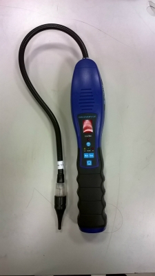 Portable leak detector